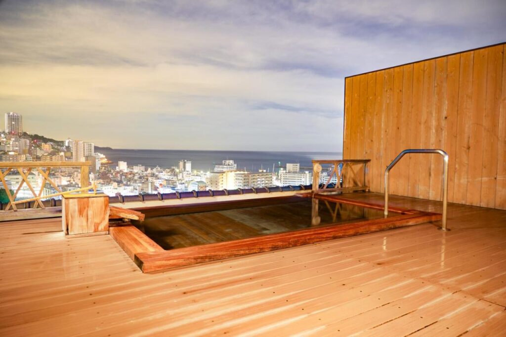 Shin Kado Ya Rooftop Onsen Ocean View