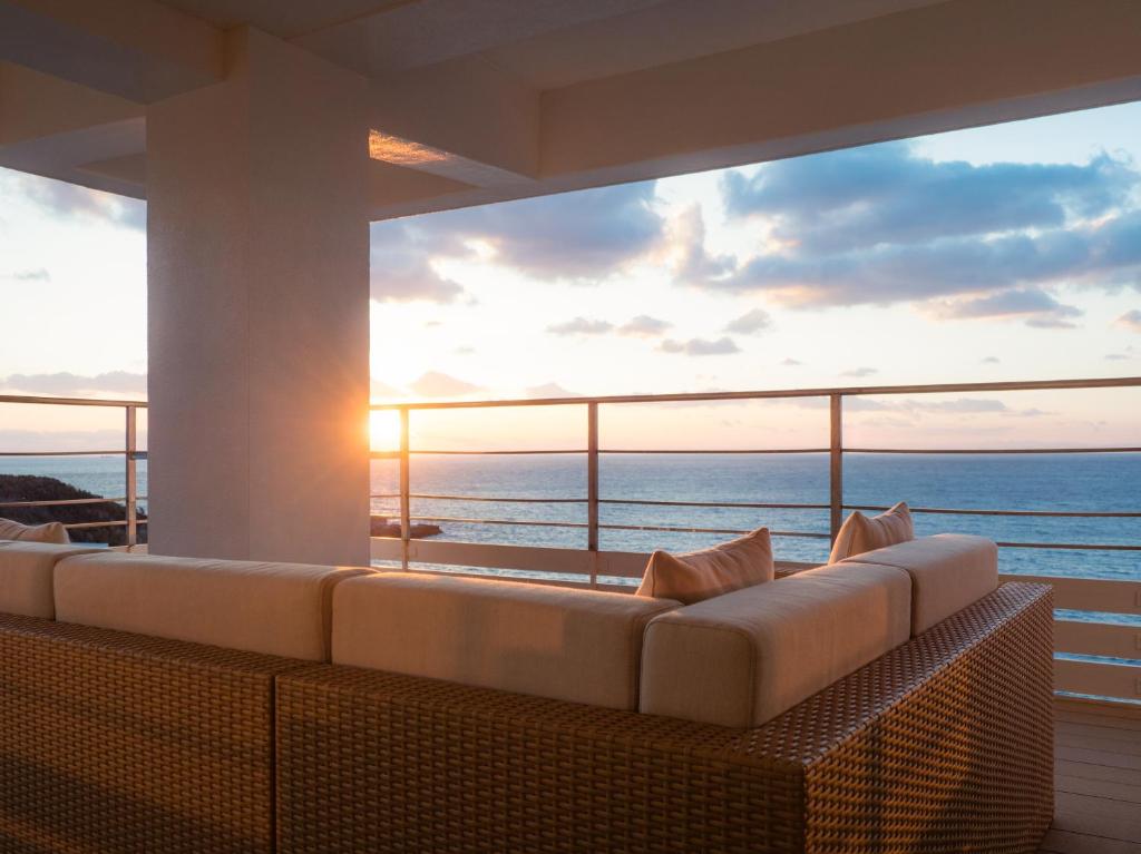 Shirahama Key Terrace Hotel Seamore Ocean View Balcony