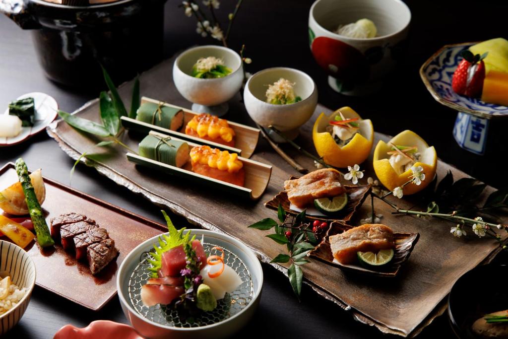 Shoraiso Kaiseki Meal