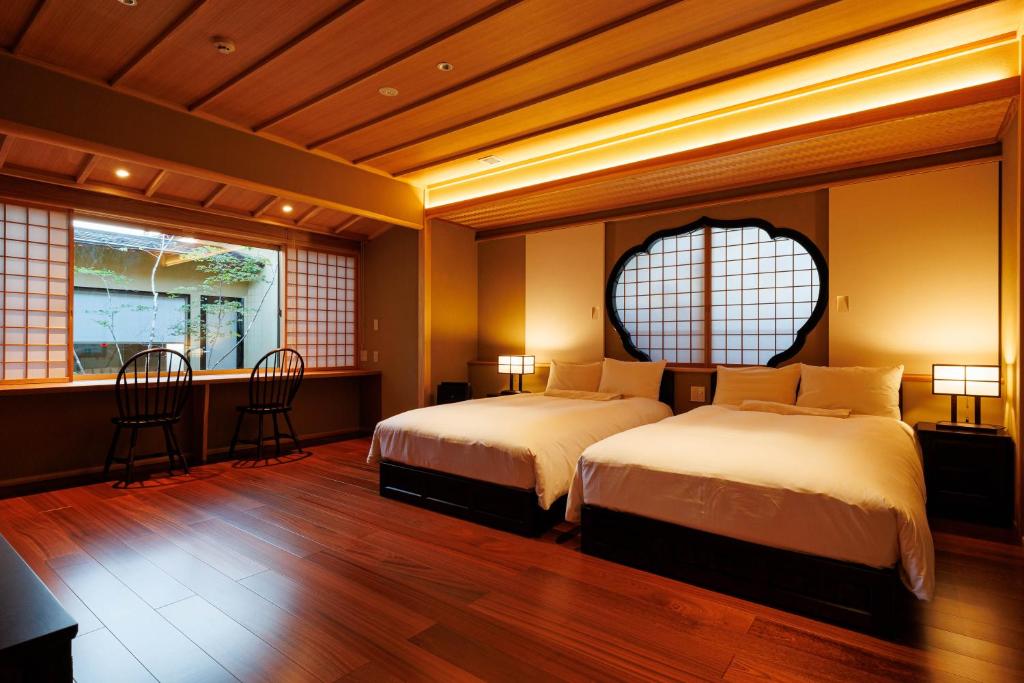 Shoraiso Modern Wooden Guestroom