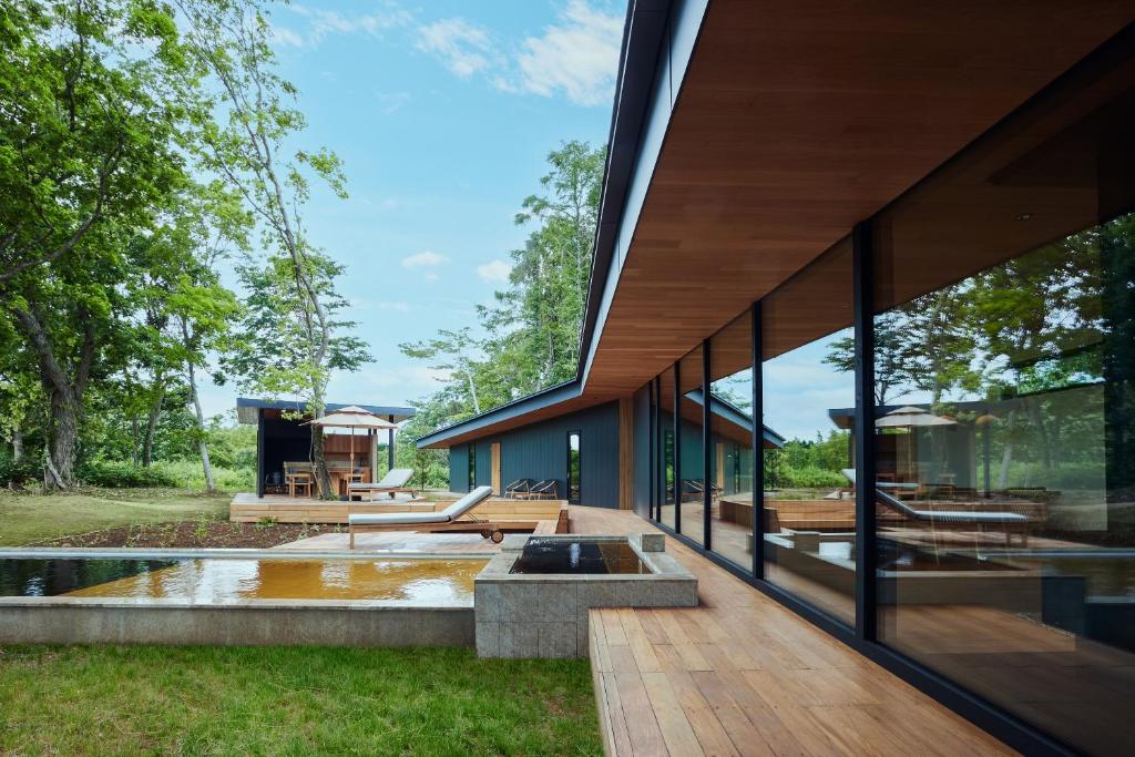 Soneka Modern Ryokan Exterior