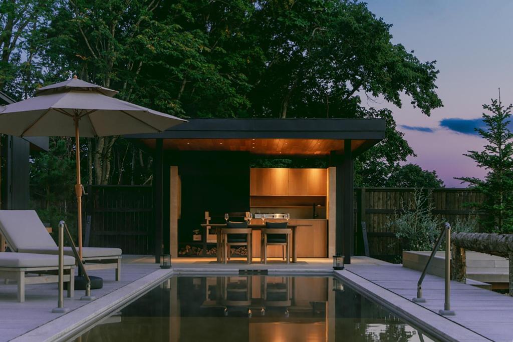 Soneka Outdoor Terrace Evening
