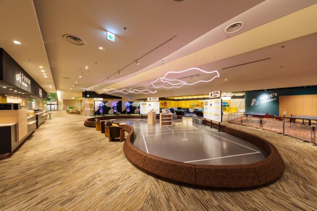 Suginoi Hotel Game Area