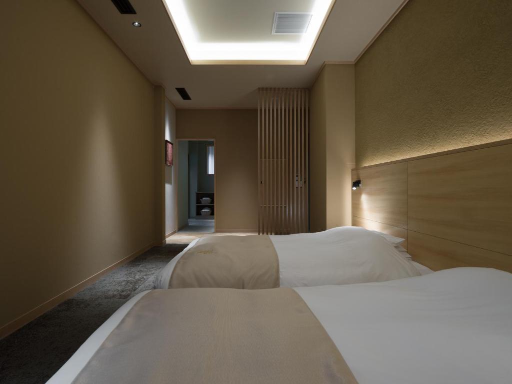 Suigan Modern Bed Room