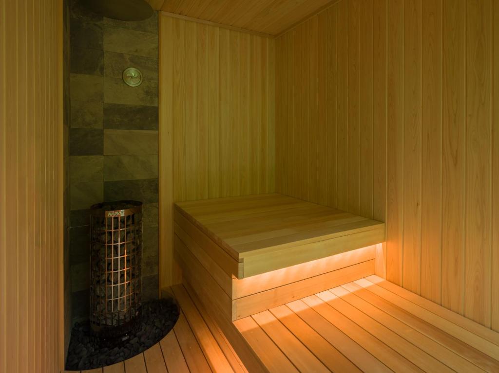 Suigan Wooden Sauna