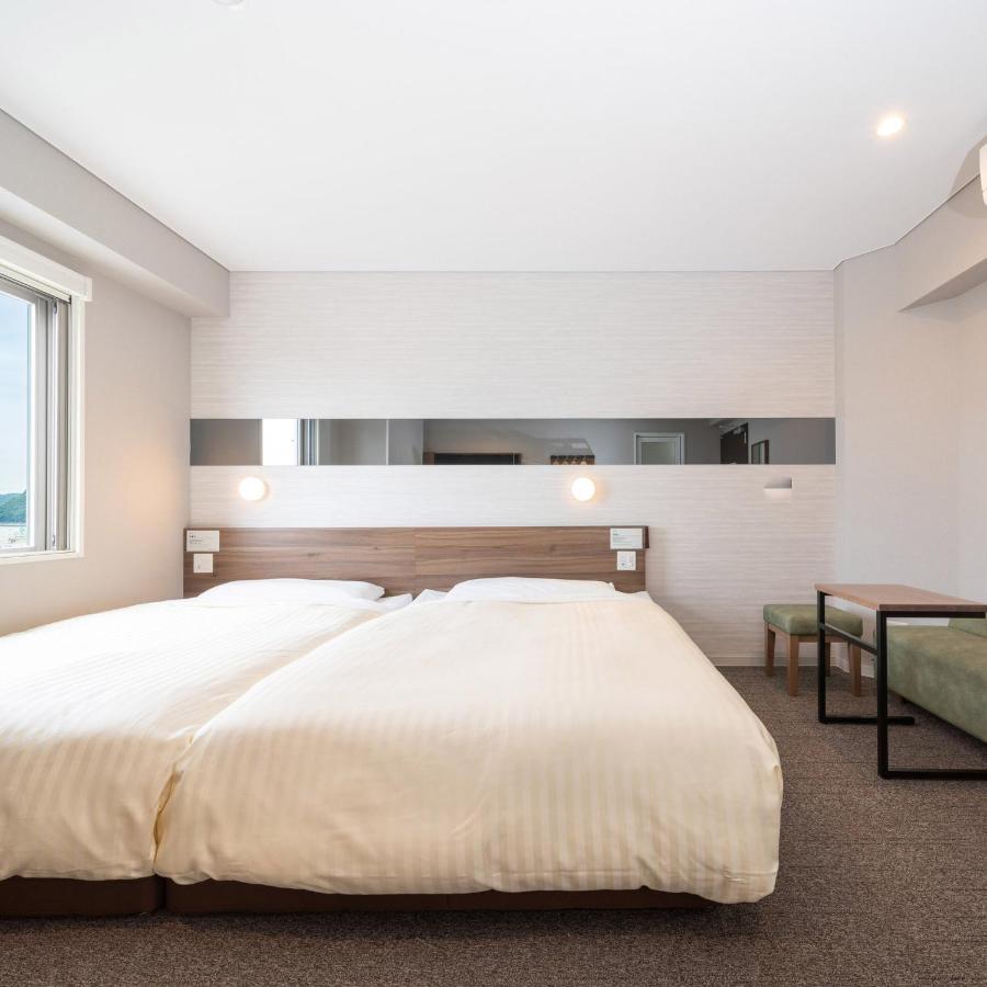 Superhotel Beppu Ekimae Twin Bed Room