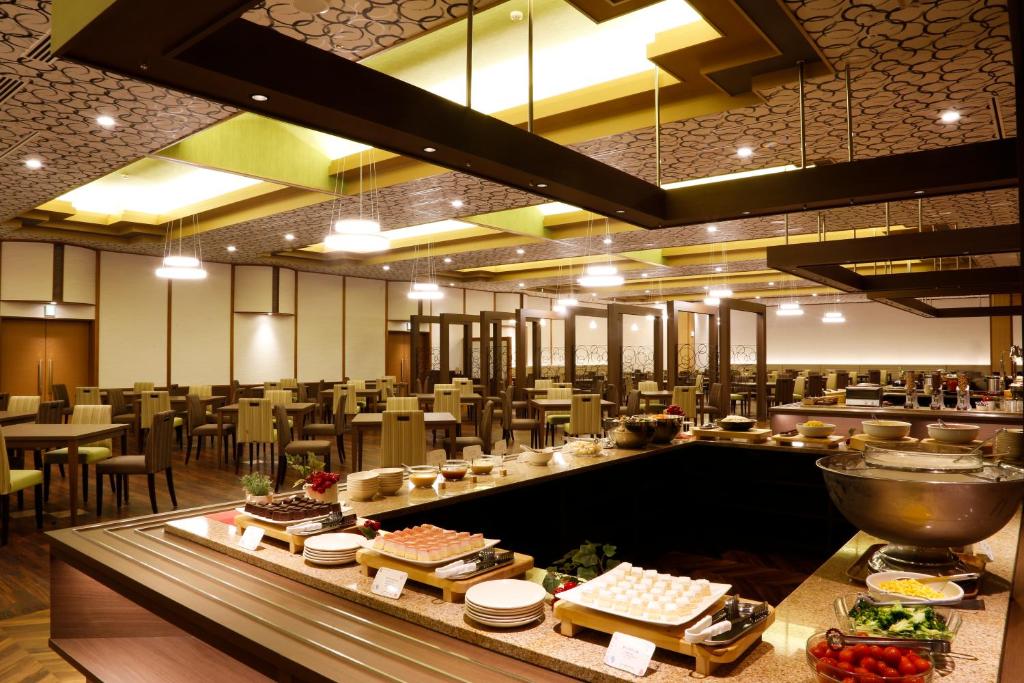 Tamatsukuri Grand Hotel Choseikaku Dining Hall