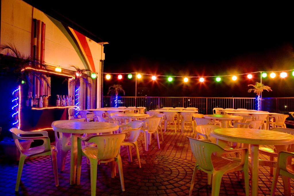 Tanegashima Araki Hotel Outdoor Seating Lights