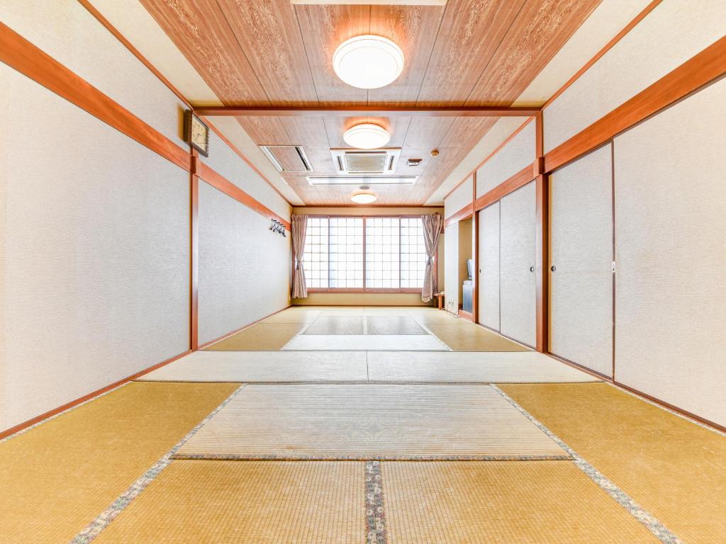 Tanegashima Araki Hotel Tatami Room