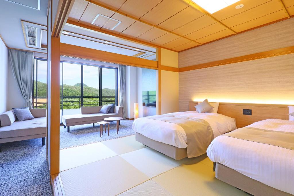 Taoya Akiu Modern Room