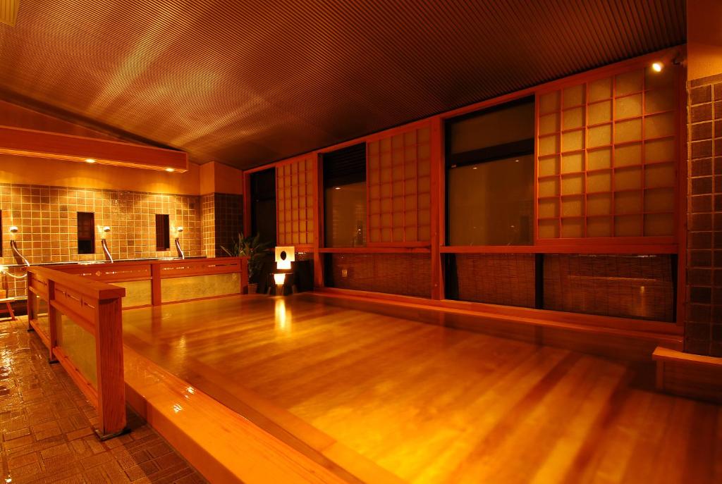 Tatsumikan Onsen Bath