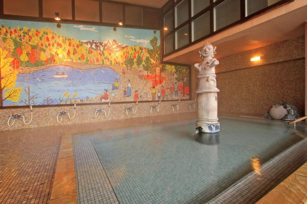 Tatsumikan Onsen Mural