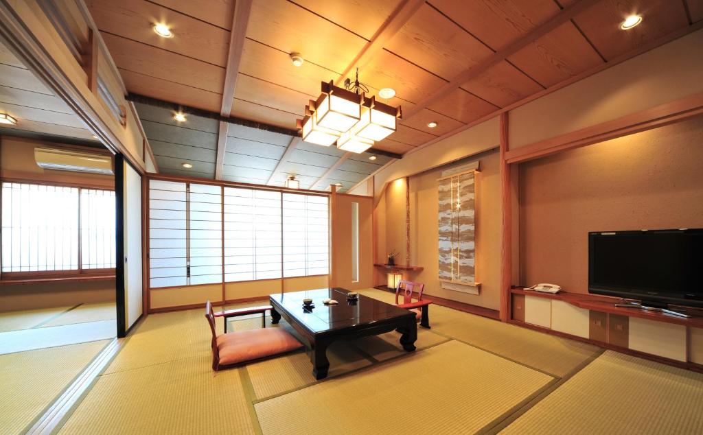 Tatsumikan Tatami Room Interior