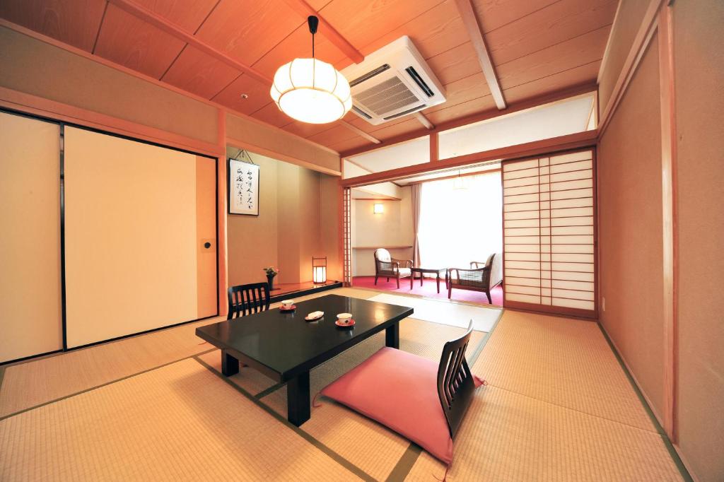 Tatsumikan Traditional Tatami Room