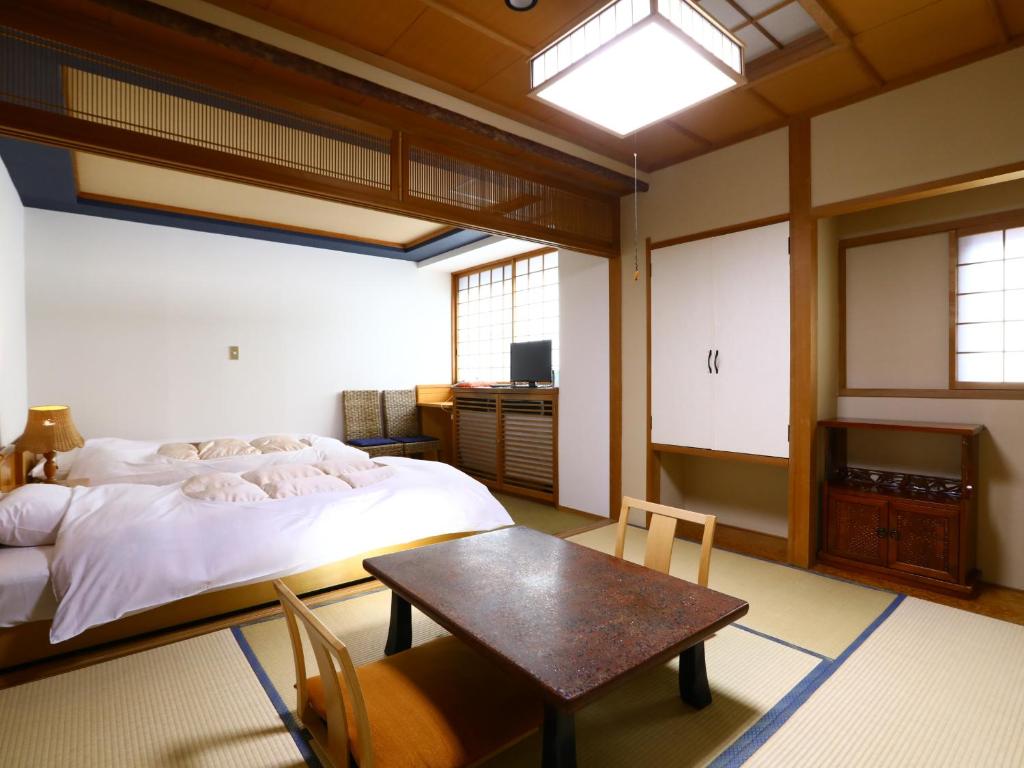 Tokiwaya Japanese Room