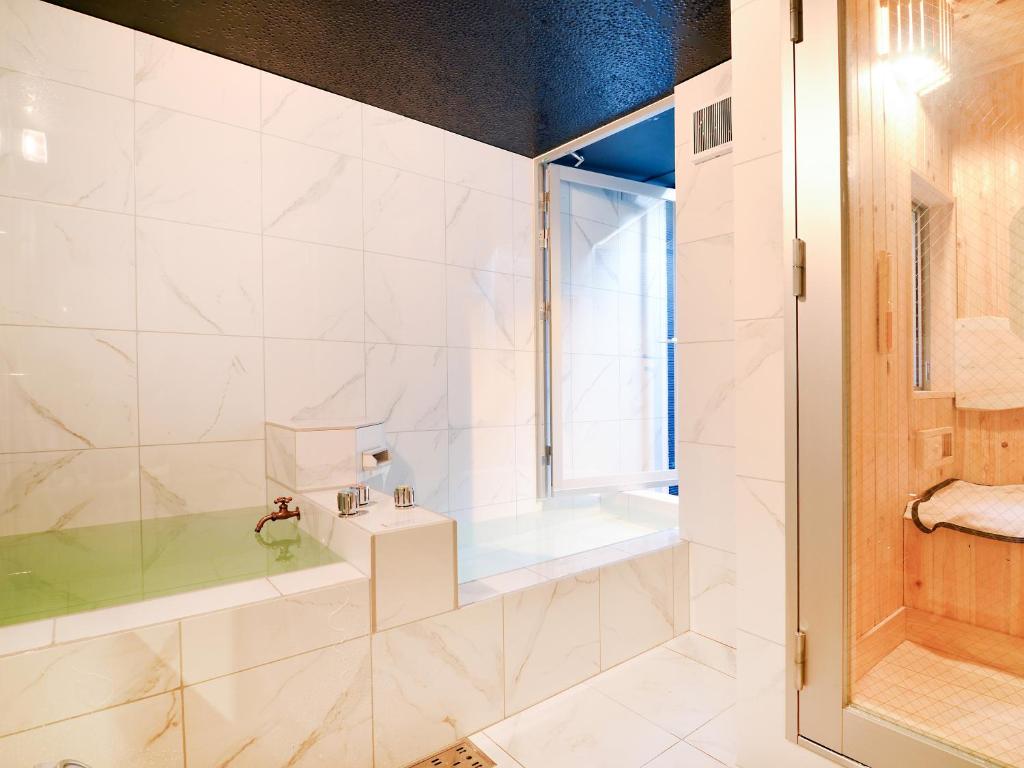 Totonoinoyado Shuntouan Bathroom Sauna