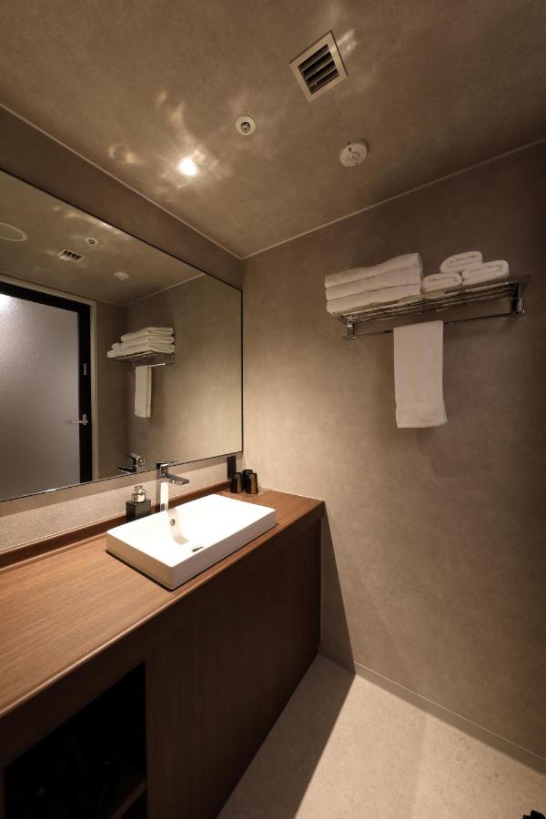 Tower Eleven Hotel Escon Field Hokkaido Bathroom Sink