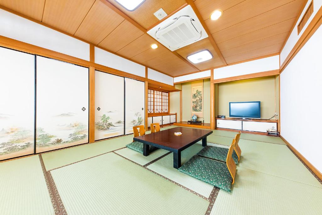 Umino Hotel Hajime Traditional Tatami Room