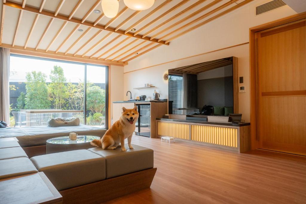 Ureshino Yadoya Modern Living Room