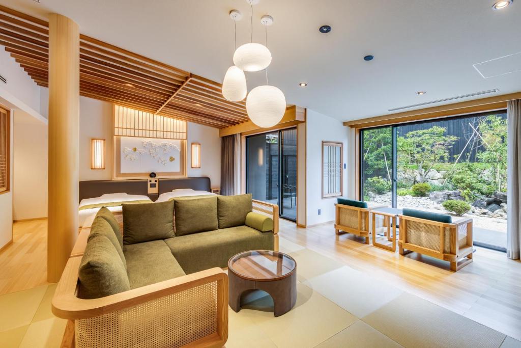 Ureshino Yadoya Modern Tatami Room