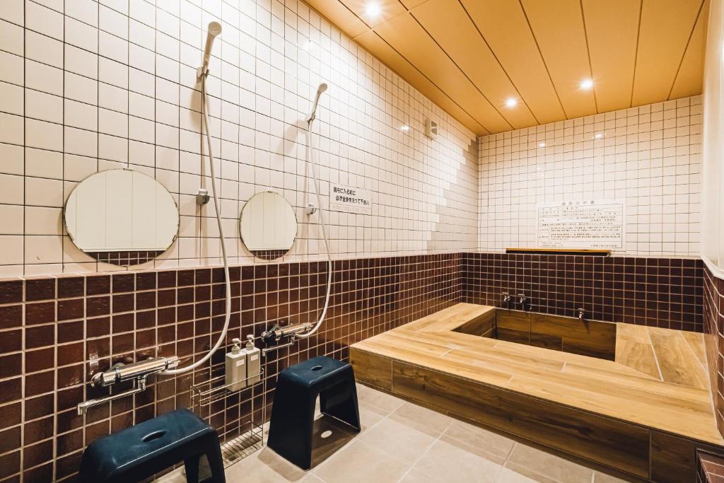 Yamahana Onsen Tonden Japanese Inn Onsen Bathroom