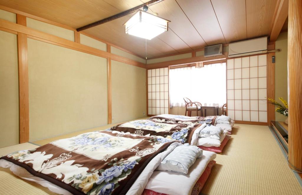 Yudanaka Onsen Seifuso Tatami Room Futons