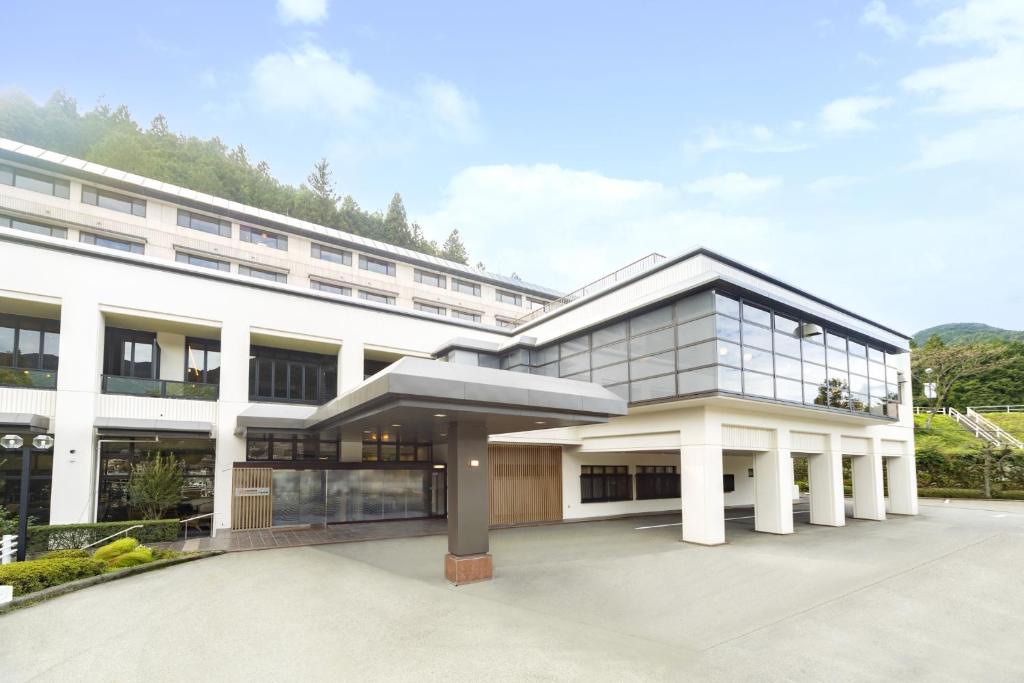 Yukai Resort Gero Onsen Gero Saichoraku Honkan Exterior