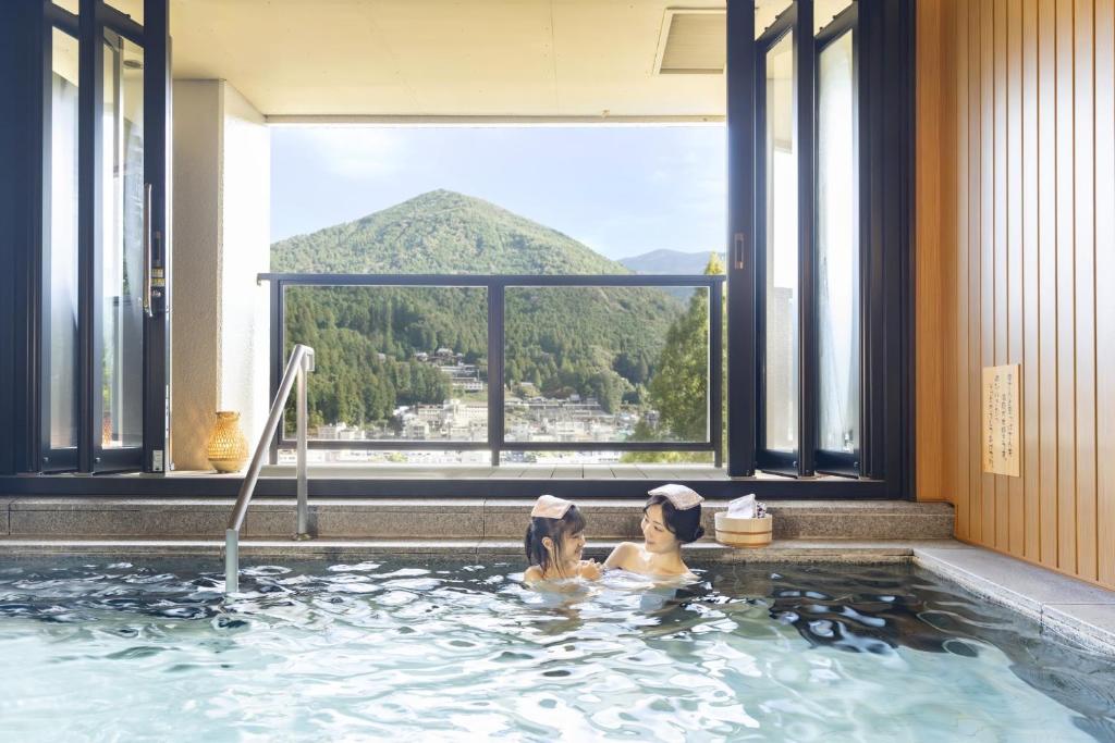 Yukai Resort Gero Onsen Gero Saichoraku Honkan Onsen Bath Mountain View