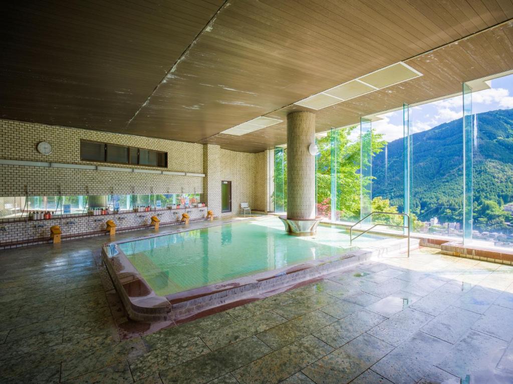 Yunoshimakan Indoor Onsen