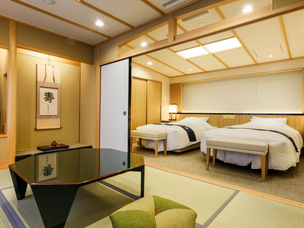 Arima Hot Spring Ryokan Hanamusubi Tatami Room Beds