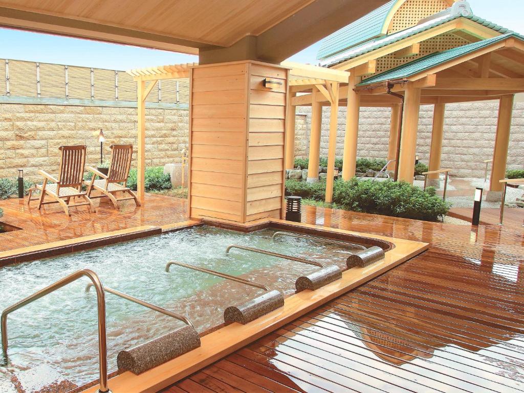 Awara Onsen Matsuya Sensen Open Air Bath