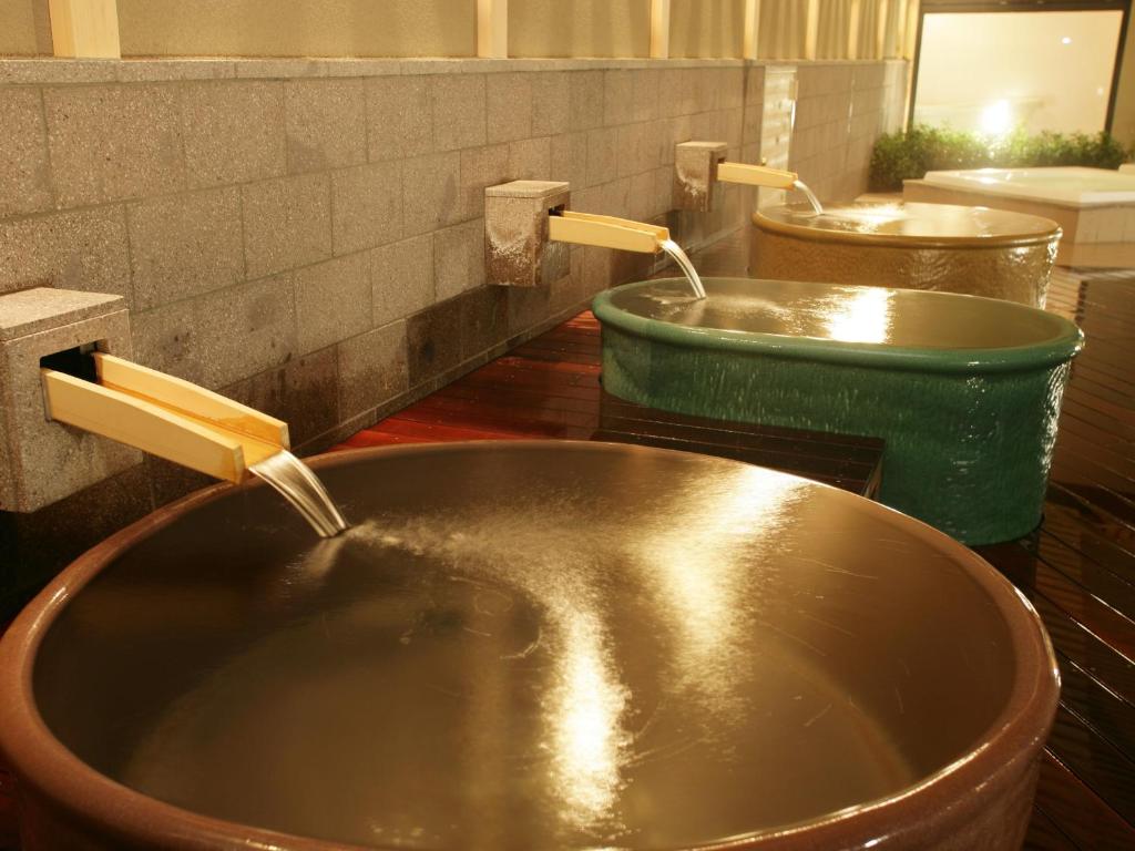Awara Onsen Matsuya Sensen Outdoor Baths