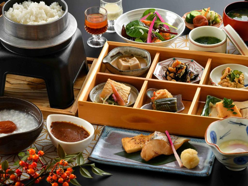 Awara Onsen Mimatsu Kaiseki Meal