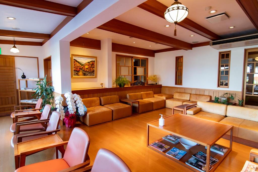 Chigira Jinsentei Lounge Area
