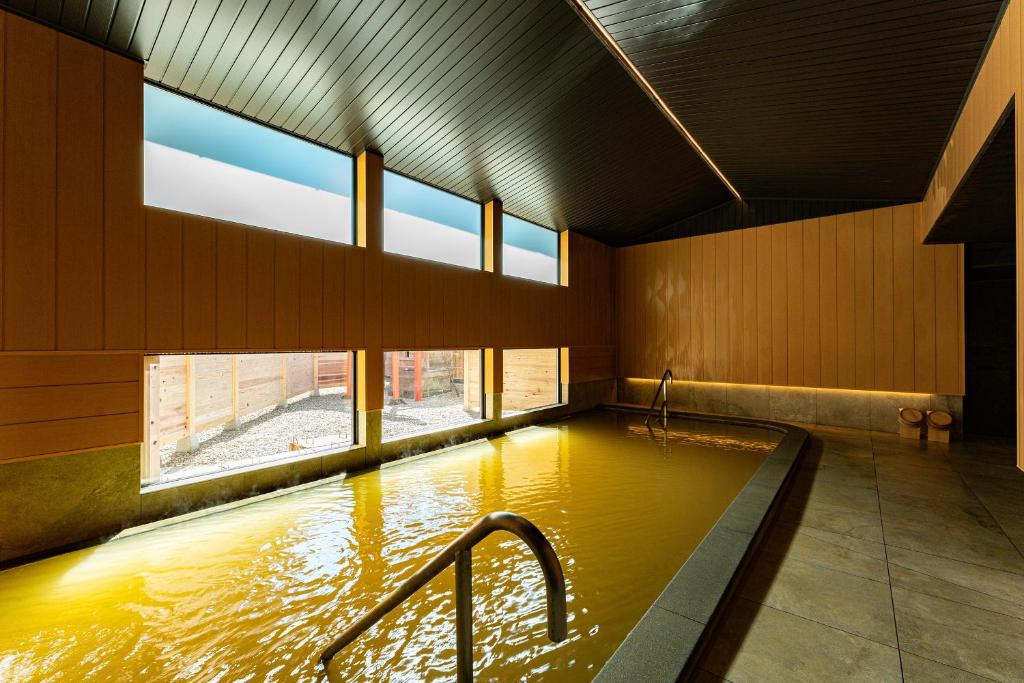 Chigira Jinsentei Onsen Indoor Bath