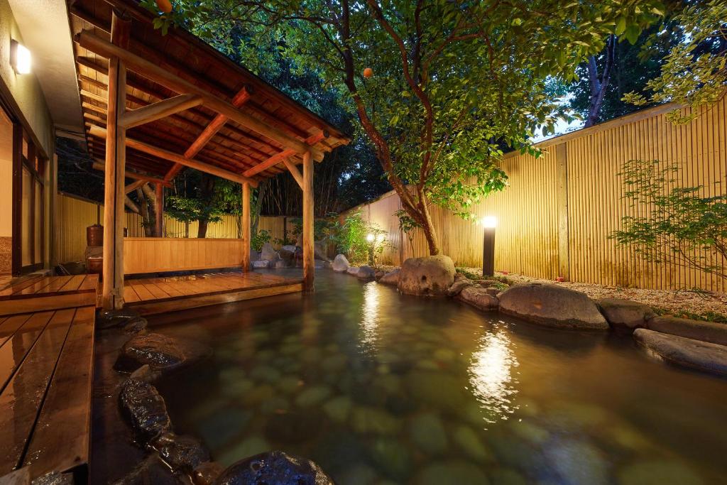 Flower Of Hospitality Nanraku Open Air Onsen