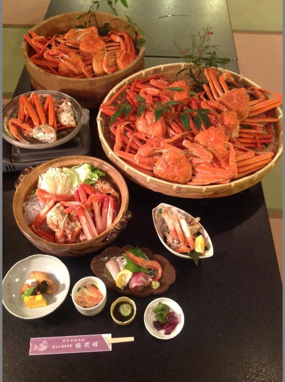 Fukumakan Crab Feast