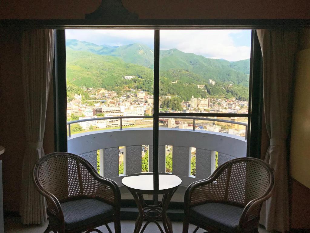 Gero Onsen Hotel Kusakabe Armeria Balcony View