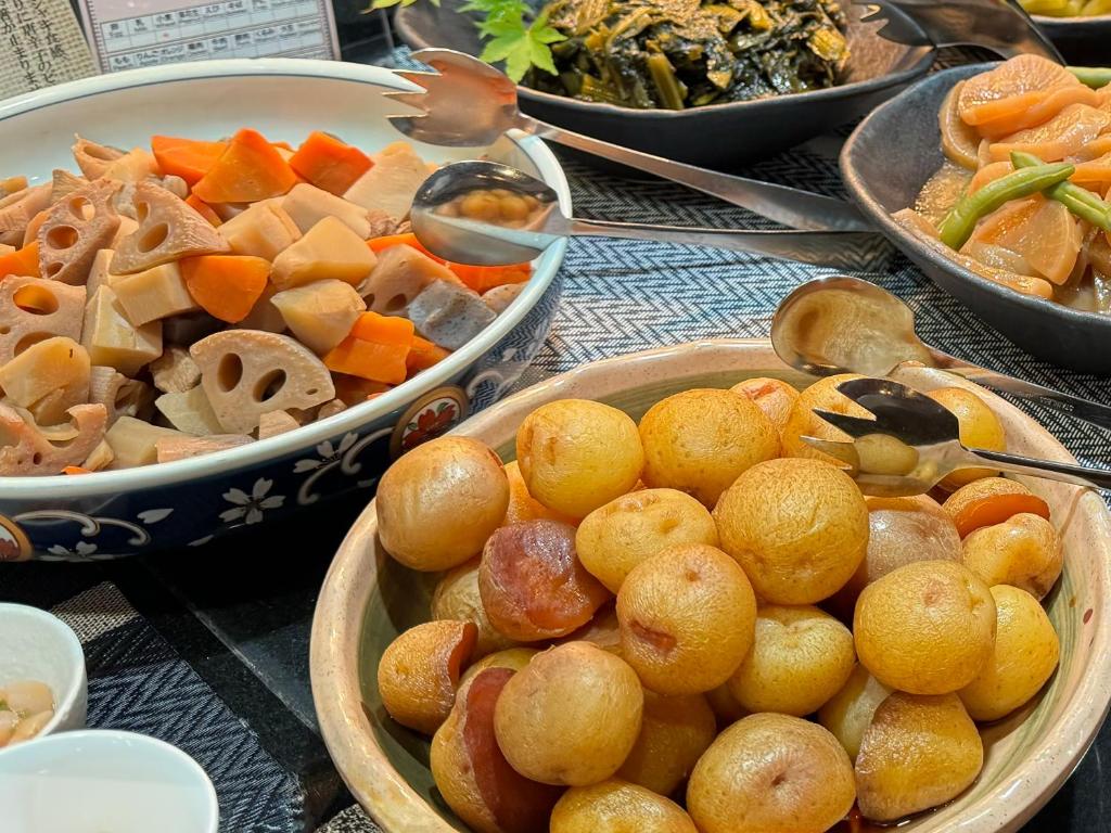 Gero Onsen Hotel Kusakabe Armeria Japanese Cuisine Dishes