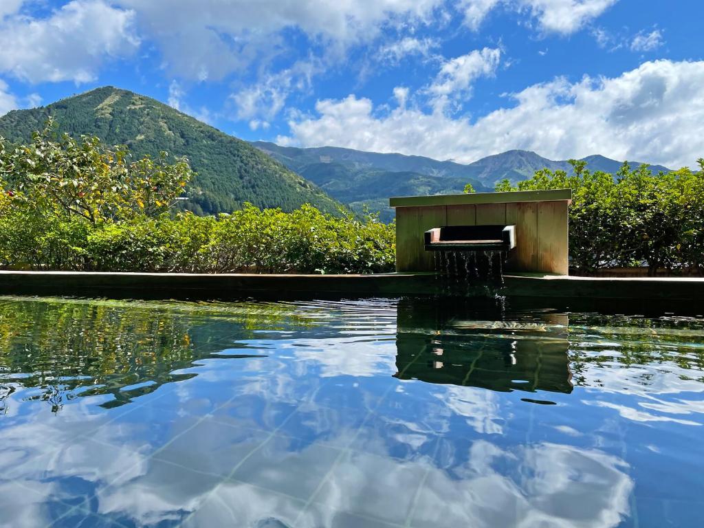 Gero Onsen Hotel Kusakabe Armeria Outdoor Onsen