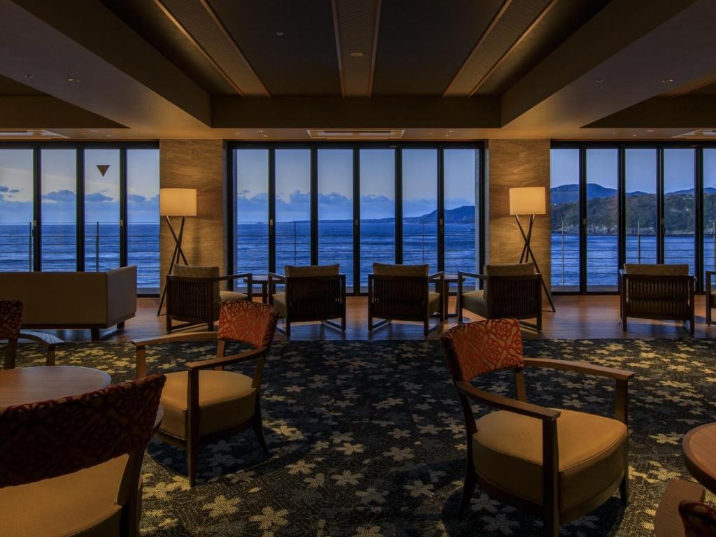 Ginsuiso Inn Inatori Lounge Ocean View