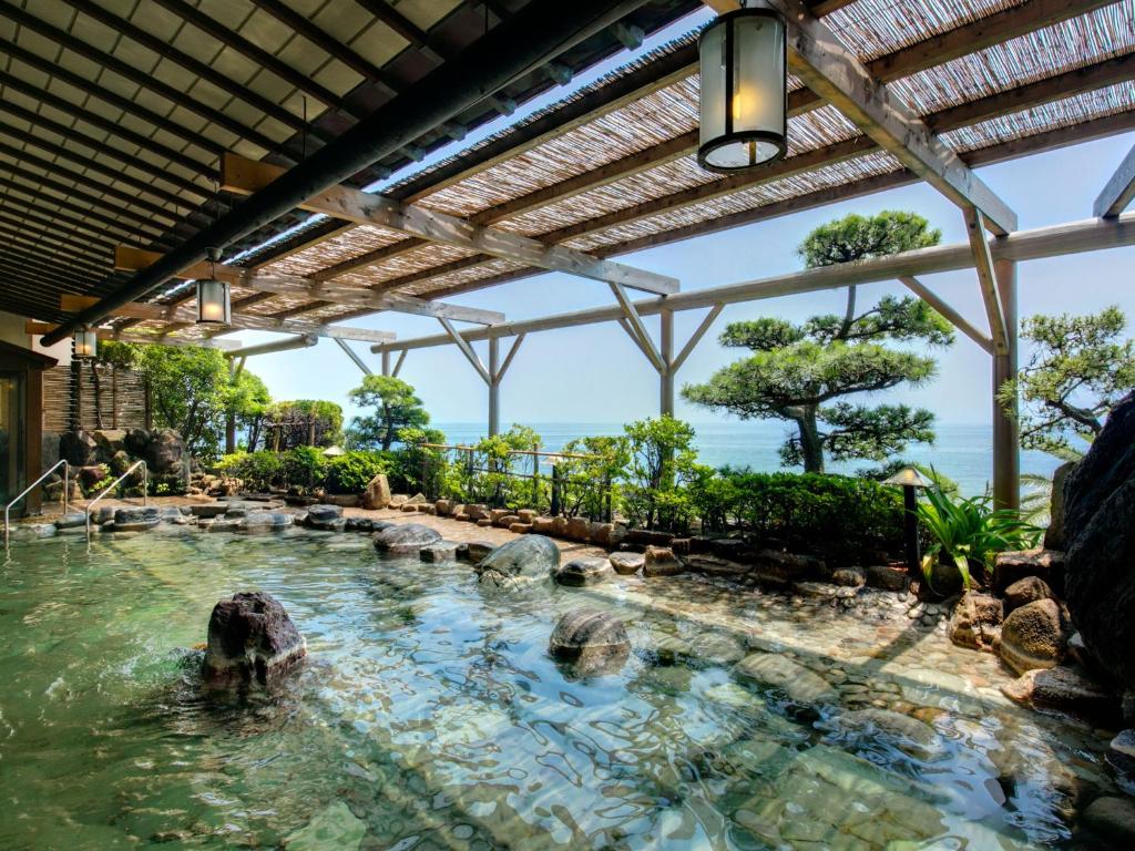Ginsuiso Inn Inatori Onsen Outdoor