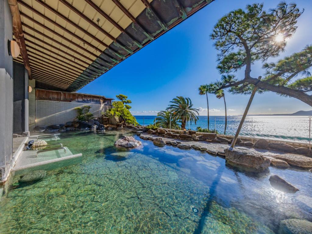 Ginsuiso Inn Inatori Onsen Seaview