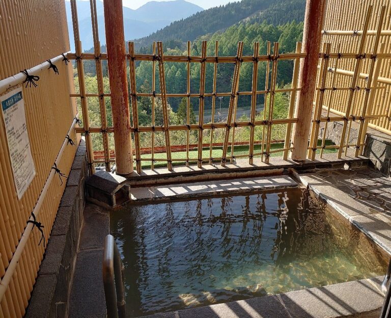 Gujohachiman Onsen Area
