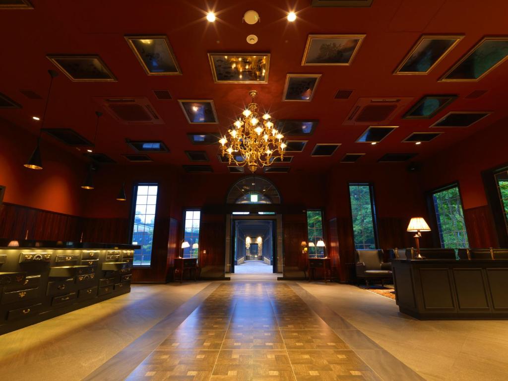 Hakodate Onuma Tsuruga Resort Lobby Interior