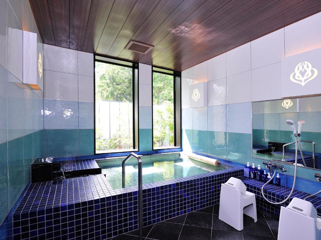 Hakodate Onuma Tsuruga Resort Onsen Bathroom