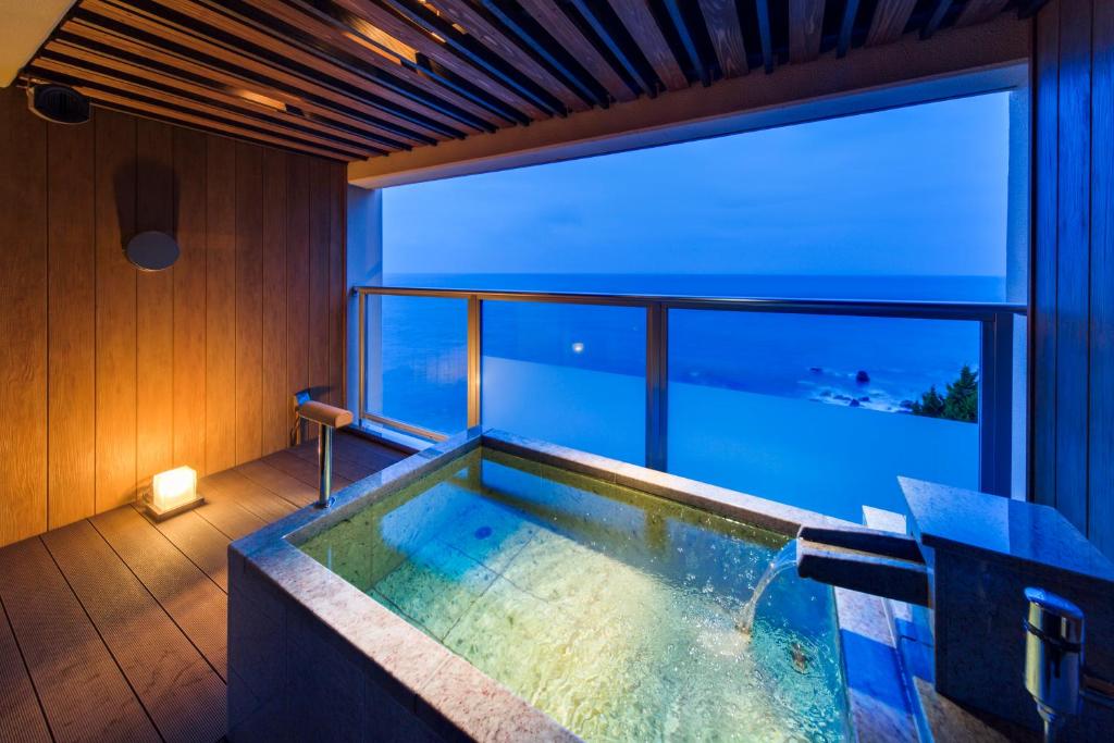 Hama No Yu Private Onsen Ocean View