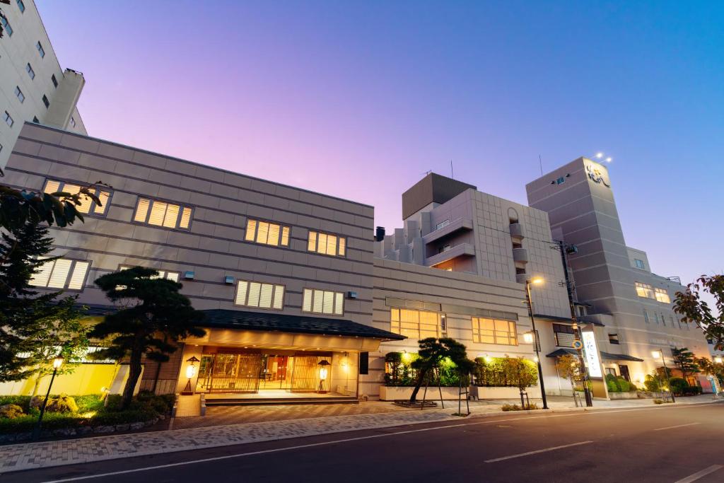 Hanabishi Hotel Exterior