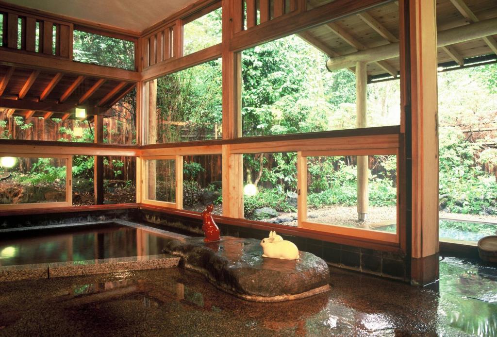 Hanafubuki Onsen Interior