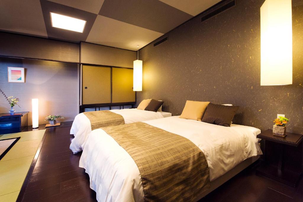 Hanajukai Modern Room Beds